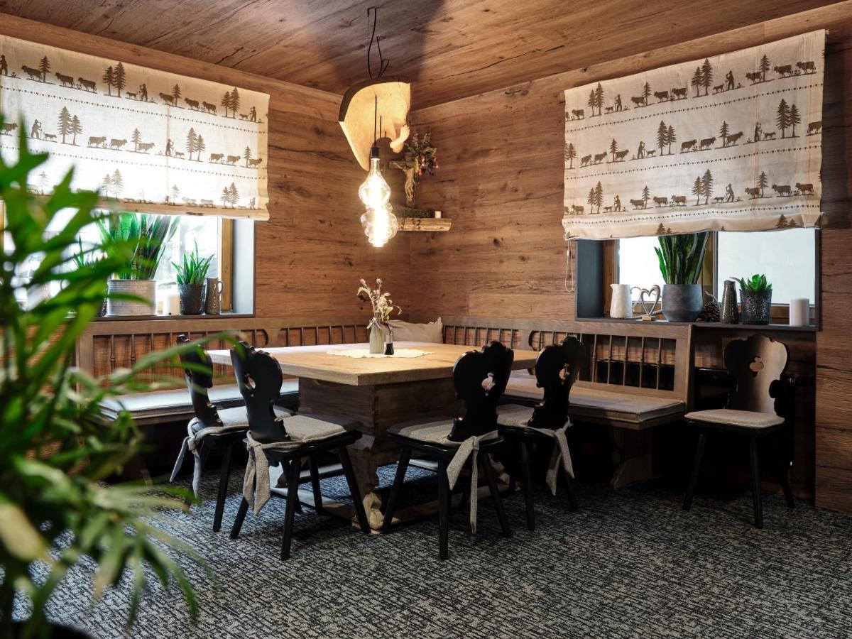 Hotel Hasenauer 4 Sterne Superior Saalbach-Hinterglemm Zewnętrze zdjęcie