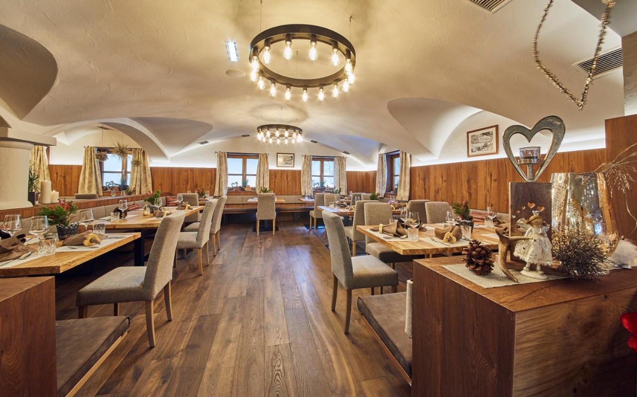 Hotel Hasenauer 4 Sterne Superior Saalbach-Hinterglemm Zewnętrze zdjęcie
